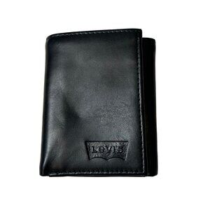 Levi’s Black Trifold Wallet – Classic & Durable